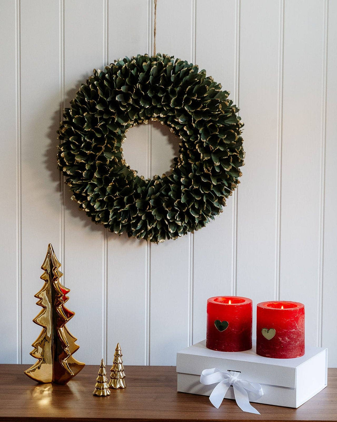 Funkelnder grüner Weihnachtskranz aus Holz – 44 cm, mit Glitzereffek