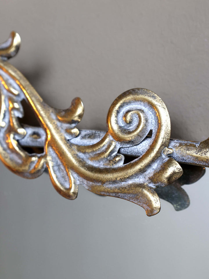 Spiegel mit Regal – Antique Messing