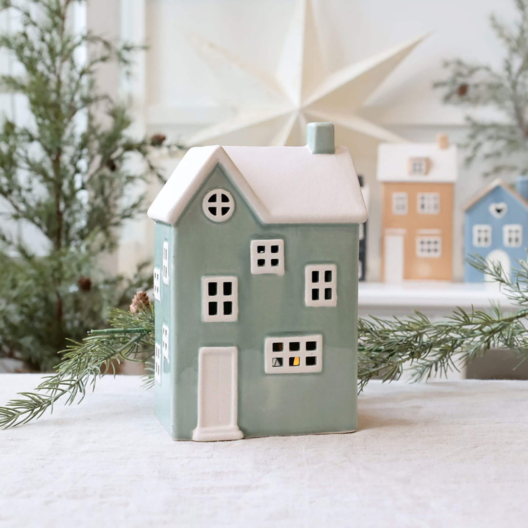 Lichterhaus Chamonix, Weiß, 21 cm – Teelichthalter aus Steingut für Weihnachtsdeko