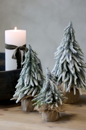 Tannenbaum mit Schnee - 35 cm