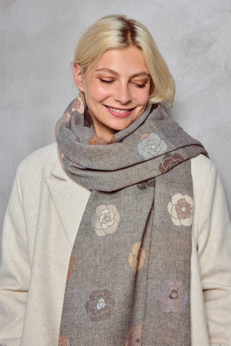 Wendbarer Wollschal mit Blumenmuster – Eleganter Schal für Herbst & Winter