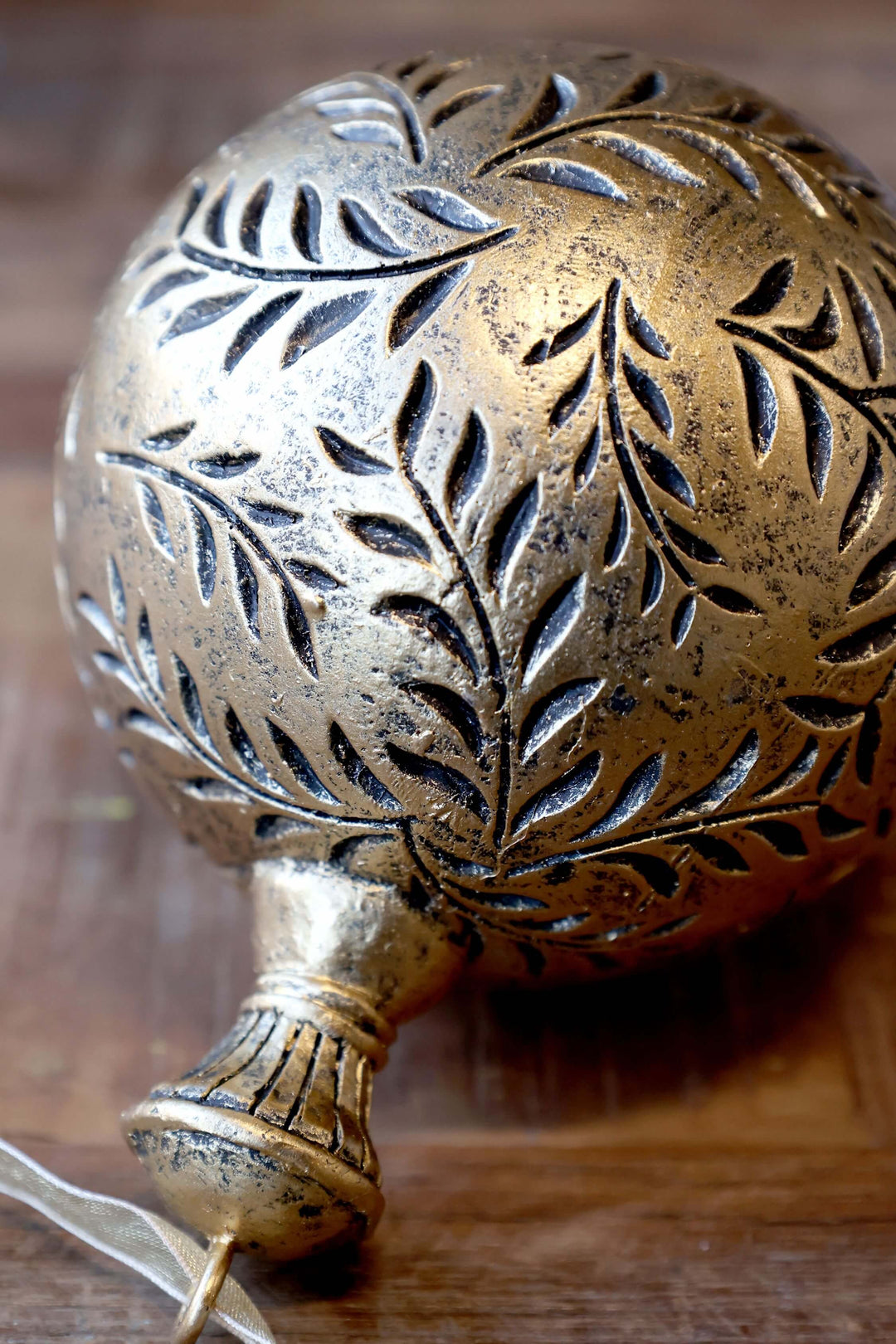 Boule de Noël avec ruban organza