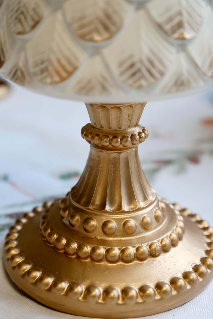 Weihnachtsbaum Noel – Handbemalt in Creme & Gold, 42 cm