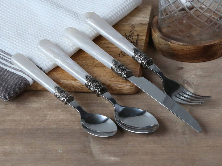 Linas Besteck Set 4-teilig – Antique Perlmutt