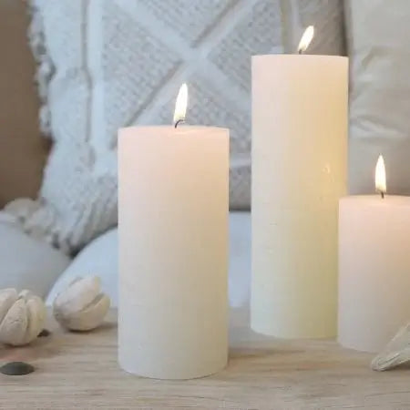 Macon Stumpenkerze – Rustikal, Creme, 60 Std.