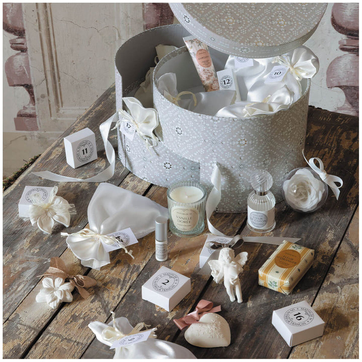 Mathilde M. Adventskalender „Fête Nacrée“ – Duftende Überraschungen in Schmuckbox